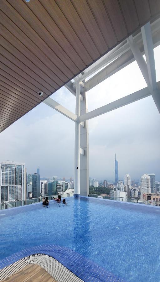 Cl 30A Super Kl View Infinity Pool Klcc Apartment Kuala Lumpur Bagian luar foto
