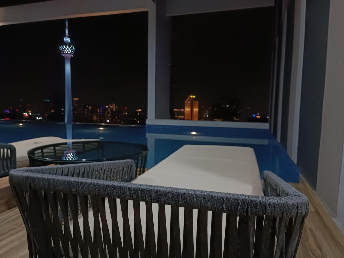 Cl 30A Super Kl View Infinity Pool Klcc Apartment Kuala Lumpur Bagian luar foto
